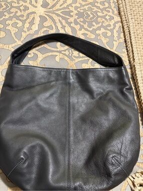 Tano Black Pebbled Leather Shoulder Bag